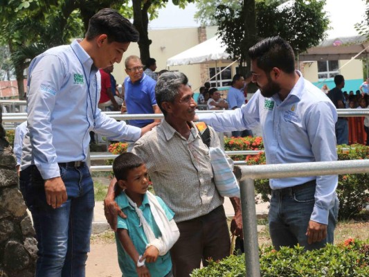 Más de 20 mil millennials estudian y emprenden con programas estatales en Honduras