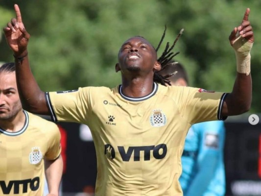 Boavista vence 2-0 al Belenenses con gol y asistencia de Elis