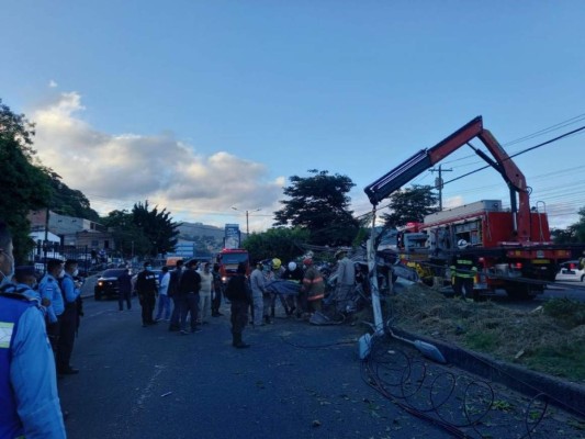 Tragedia: Así fue el accidente que dejó una mujer muerta en el anillo periférico en la capital