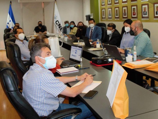 CNE hará contratación directa para transmitir resultados de elecciones primarias