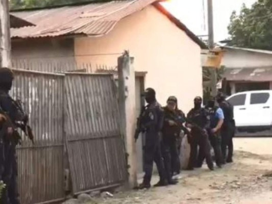 Realizan cinco allanamientos simultáneos en San Pedro Sula