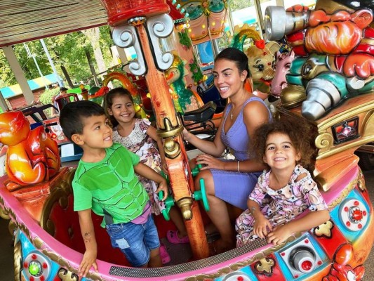 La historia de amor de Cristiano Ronaldo y Georgina Rodríguez