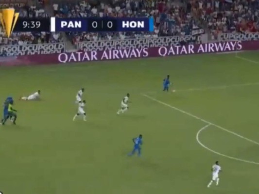 ¿Posición adelantada? Así anuló el VAR el gol de Romell Quioto ante Panamá (VIDEO)