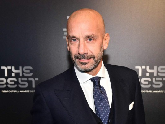 El Chelsea anuncia que Vialli ha superado un cáncer de páncreas