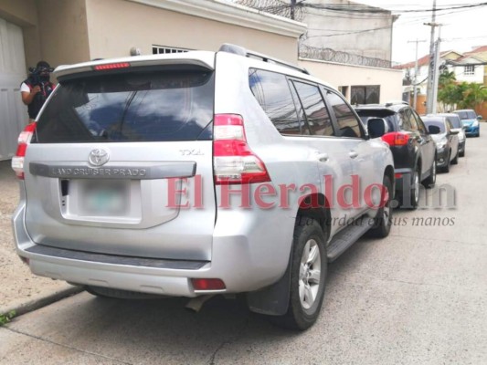 Cajas apiladas en una bodega: las fotos que no vio del allanamiento en casa de madre de Marco Bográn