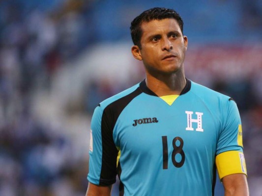 El histórico arquero Noel Valladares se despide definitivamente de las canchas