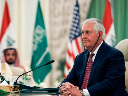 Tillerson insta a las milicias iraníes a dejar Irak