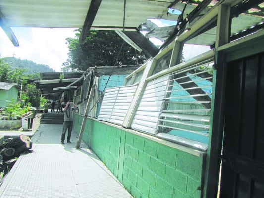 Honduras: De 75,000 graduados de colegio solo 14,000 irán a la universidad