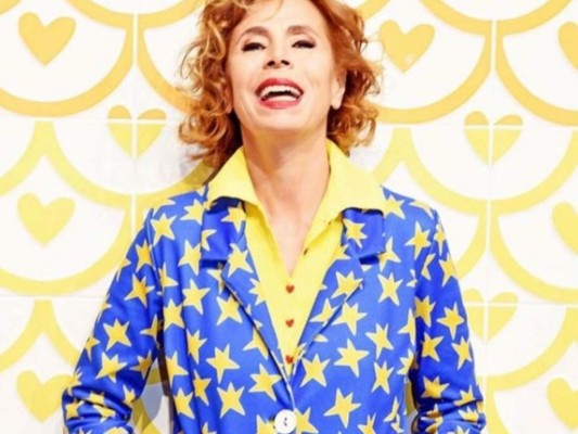 Joven de Honduras realizará una pasantía con la diseñadora española Ágatha Ruiz de la Prada