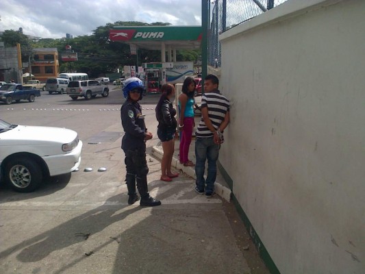 Comayagüela: Rescatan a taxista que iba secuestrado