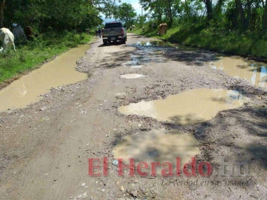 Destrozadas por lluvias están las carreteras de Choluteca y Comayagua
