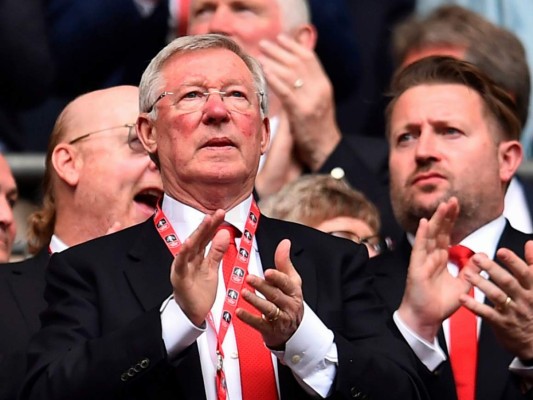 Alex Ferguson fue operado de urgencia por una hemorragia cerebral