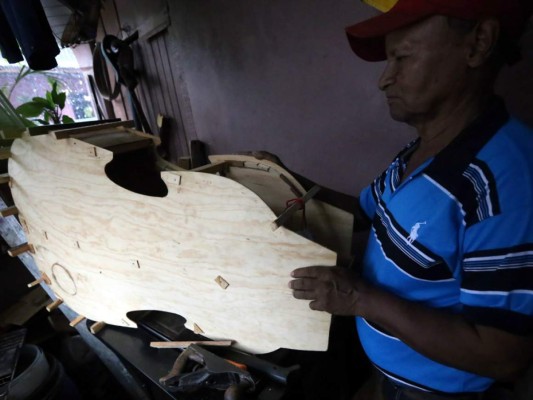 Instrumentos de cuerda son el sello de Comayagüela