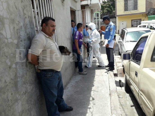 Novia de joven hallado muerto en barrio Guadalupe: 'En el cuarto estaba el cuerpo de él todo ensangrentado'