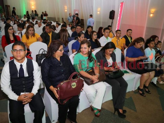 Escuelas Amigables con el Ambiente plasmará su sello verde en cinco escuelas