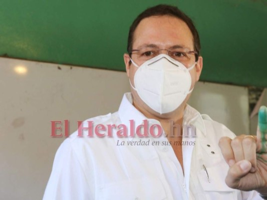 Así votaron los precandidatos a la presidencia de Honduras (FOTOS)