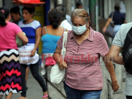 Lucha contra Covid-19 en el país apenas inicia, afirma experto