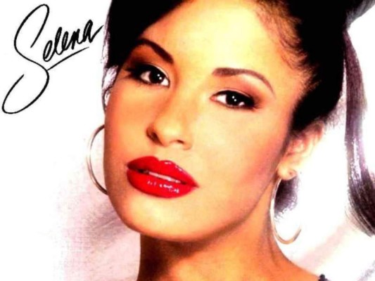 Filtran sexy foto de Selena Quintanilla en diminuto bikini