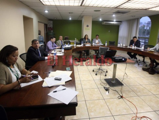 El Codipani se reunió la noche del miércoles para conocer el informe de la Comisión Especial de Supervisión que analizó las denuncias. (Foto: El Heraldo Honduras)