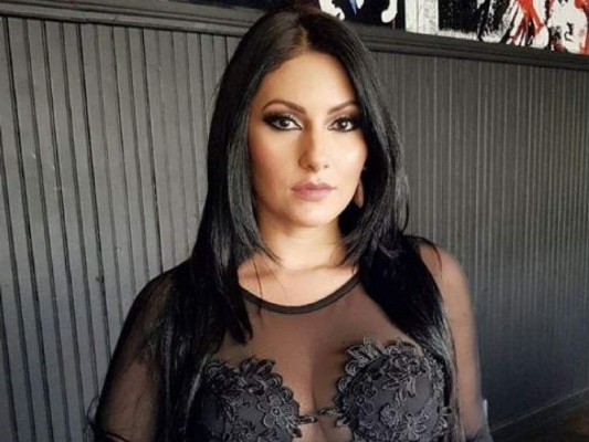 Ariana Herchi confiesa estar embarazada de un futbolista hondureño