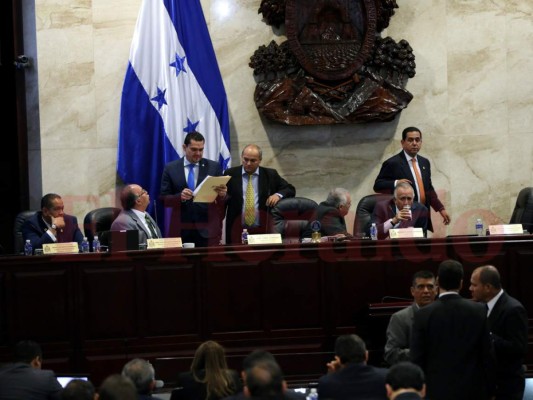Piden en el Congreso Nacional reformar convenio en pro del Hospital Escuela Universitario