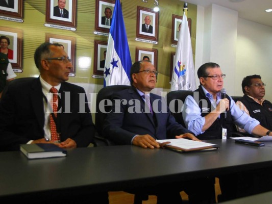 El Tribunal Supremo Electoral presenta a la empresa auditora de las elecciones generales