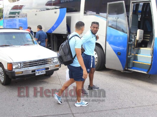 FOTOS: Bajo resguardo policial, Motagua viaja a San Pedro Sula para enfrentar al Alianza