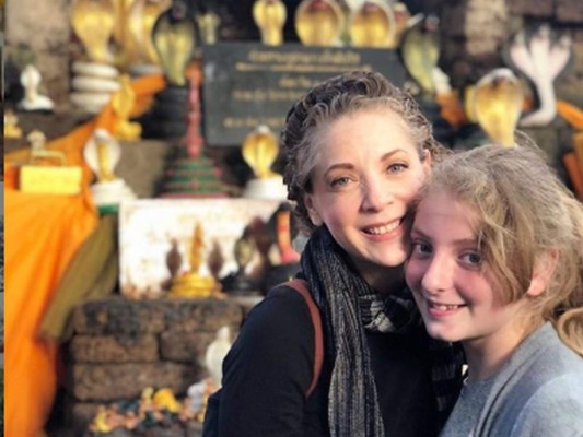 Hija de Edith González no tendrá una gran fiesta de 15 años