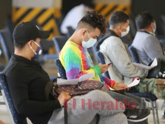 Honduras continúa estancada en compras de vacunas contra covid-19