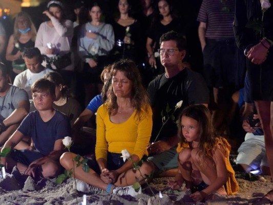 Desesperación y llanto en sexto día de búsqueda de sobrevivientes en edificio de Miami