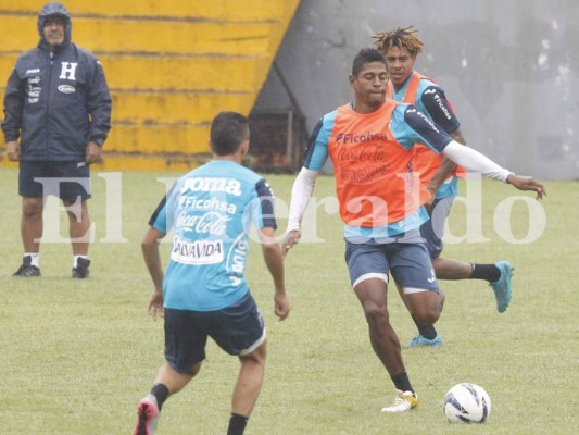 Con el 'Cochero' a pleno, la H apunta a la batalla del Cuscatlán