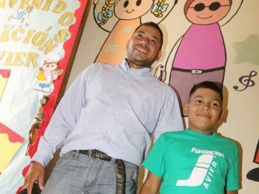 Funjavi enciende la luz al final del túnel para el soñador Edwin