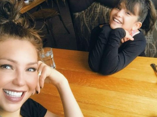 Thalía comparte tierno mensaje para su hija, Sabrina Sakaë