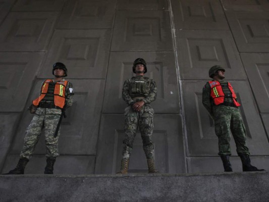 FOTOS: México comienza a militarizar la frontera con Guatemala tras las amenazas de Trump