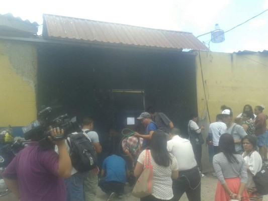 Detienen a estudiantes por estar ingiriendo bebidas alcohólicas en Comayagüela