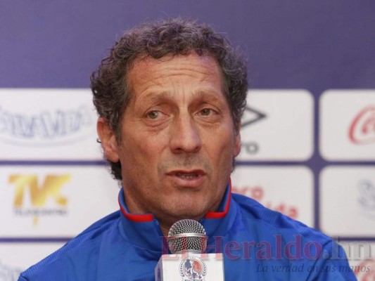 Troglio defiende con uñas y dientes a Yustin Arboleda por expulsión&nbsp;