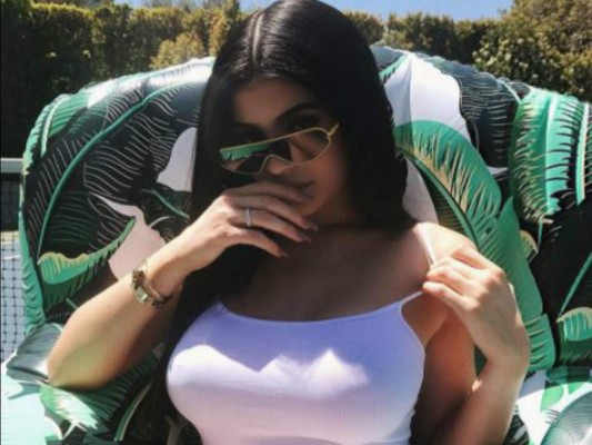 El radical cambio de look de Kylie Jenner que ha revolucionado las redes
