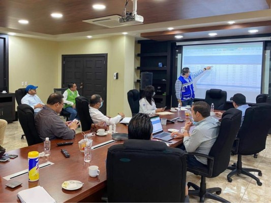 Disponen fondos para más de 350 mil adultos mayores y sector discapacidad