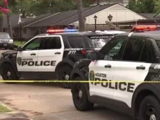 Joven mata a tiros a su novia y a su suegra en Houston