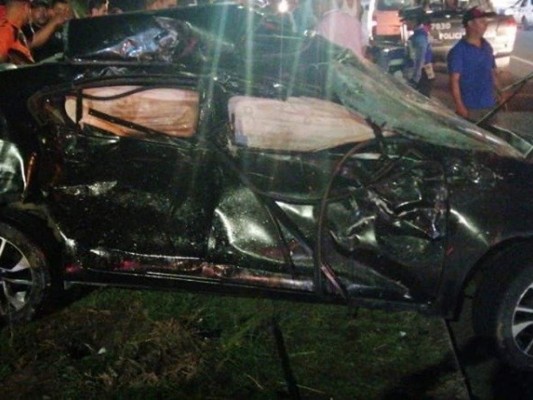 Tres personas heridas tras aparatoso accidente en anillo periférico