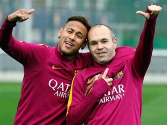 Neymar se derrite ante Iniesta tras anunciarse su retiro del Barça