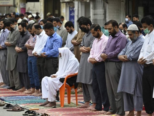 Exigen misma pena por insultar al profeta Mahoma que por negar el Holocausto