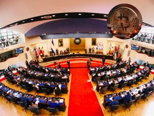 El Salvador, el primer país del mundo en aprobar el bitcoin como moneda de uso legal