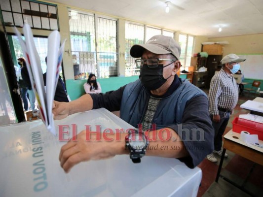 ¡Abren urnas en todo el país! CNE inicia oficialmente proceso electoral 2021