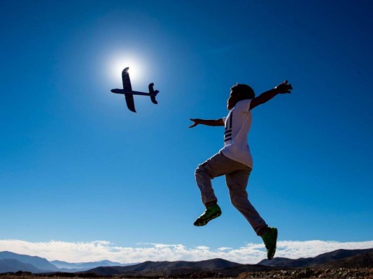 FOTOS: Así se vivió el eclipse total de sol en Chile y Argentina