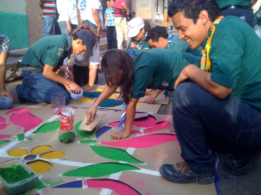 Posponen por ocho horas creación de alfombras