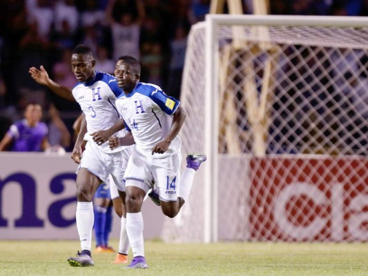 Se reinventó Boniek y la legión tuvo una aceptable actuación