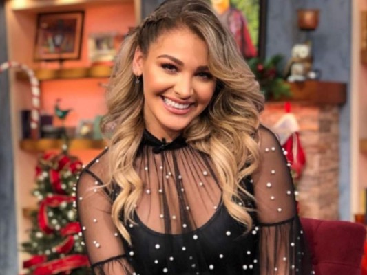 Migbelis Castellanos, venezolana ganadora de Nuestra Belleza Latina, ya tiene empleo como reportera de Univision