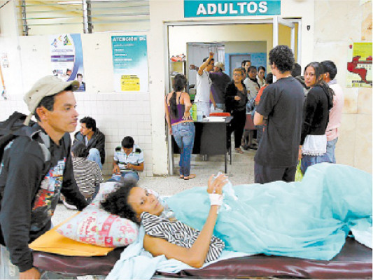 Médicos realizan asambleas informativas