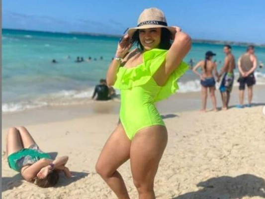 Nervios invaden a Milagro Flores previo a cirugía de aumento de senos